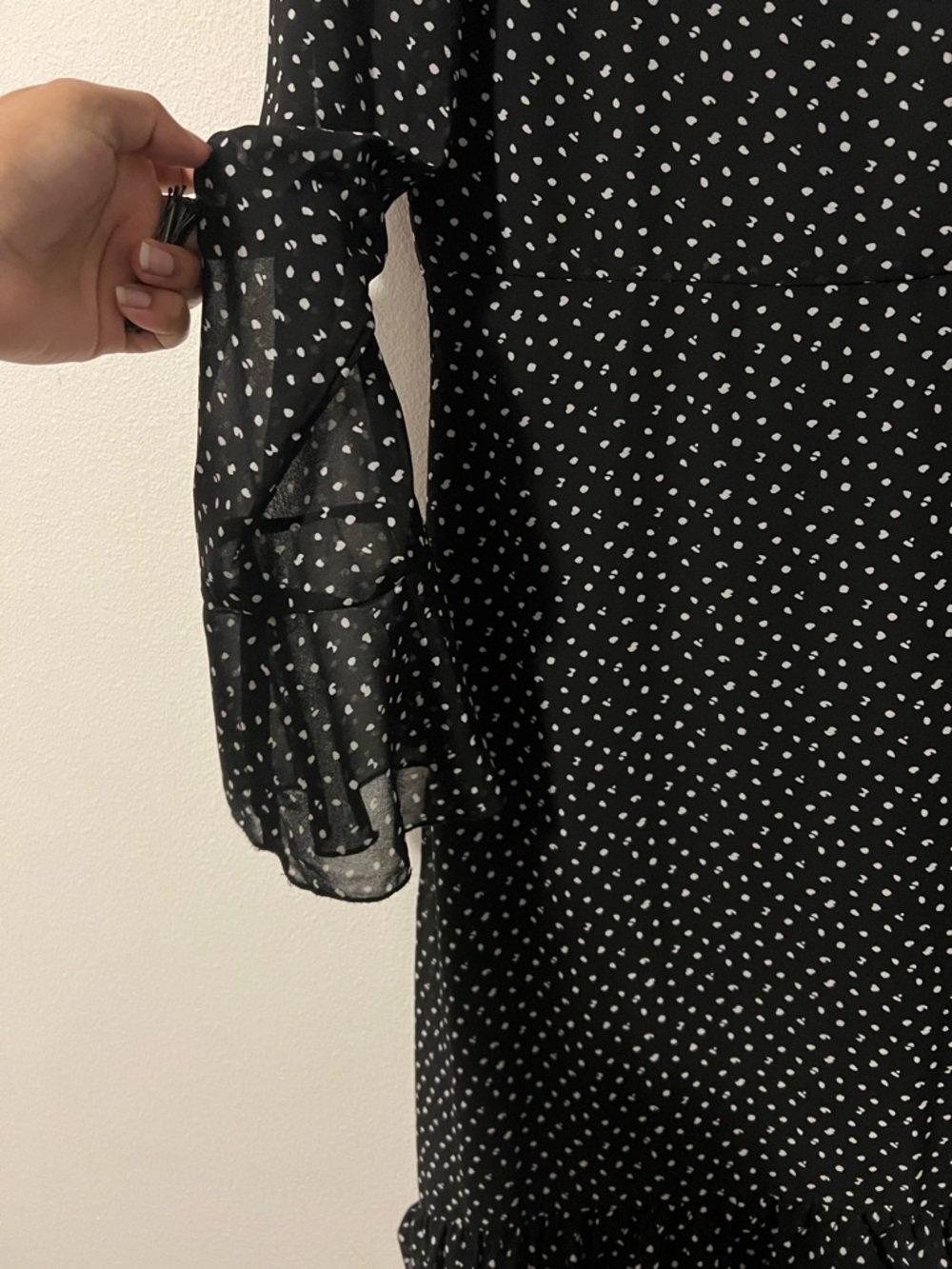 Black Polka Dot Long Sleeve Midi Dress - Picture 2 of 3